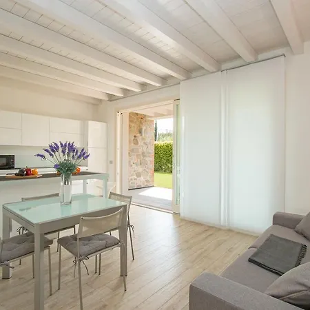 Warda Apartment Desenzano del Garda