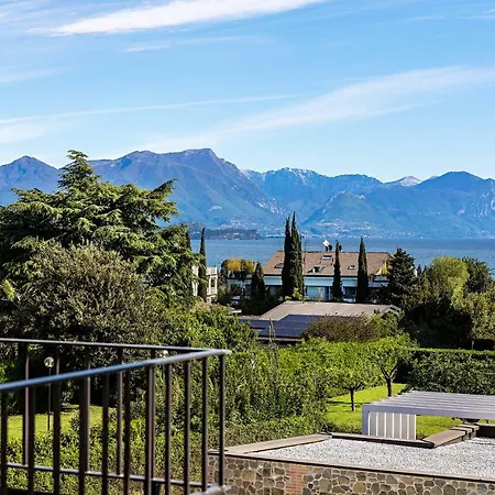 Apartment Warda Desenzano del Garda