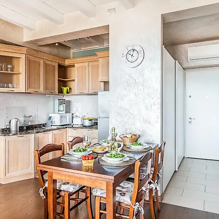Warda Apartment *