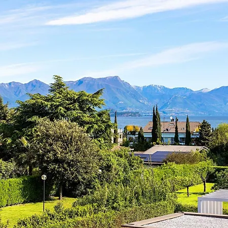 Apartment Warda Desenzano del Garda
